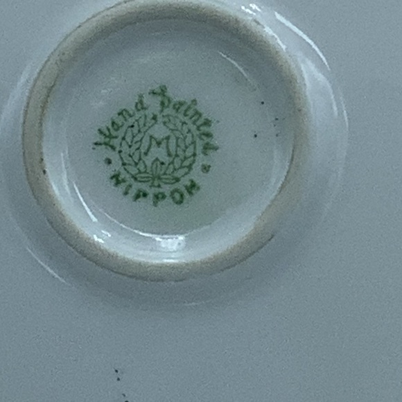 Vintage Hand Painted Nippon Handled and Gilded Plate with Yellow Roses - Picture 11 of 11